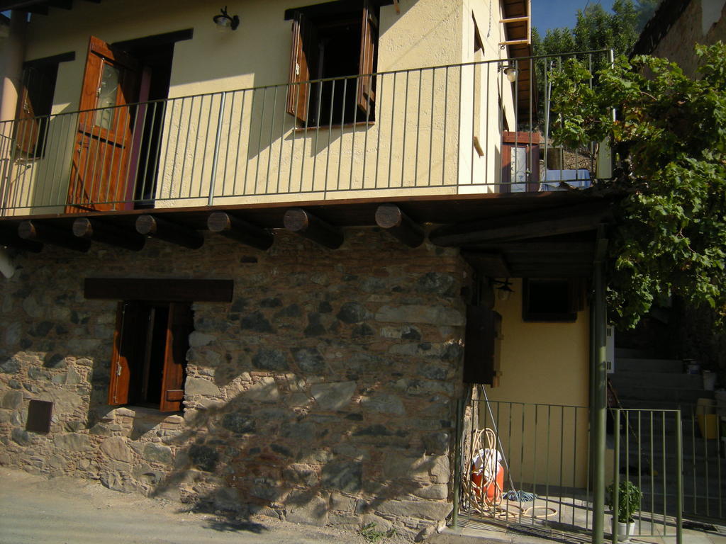 Lasmari'S Bouquet Sykopetra Habitación foto
